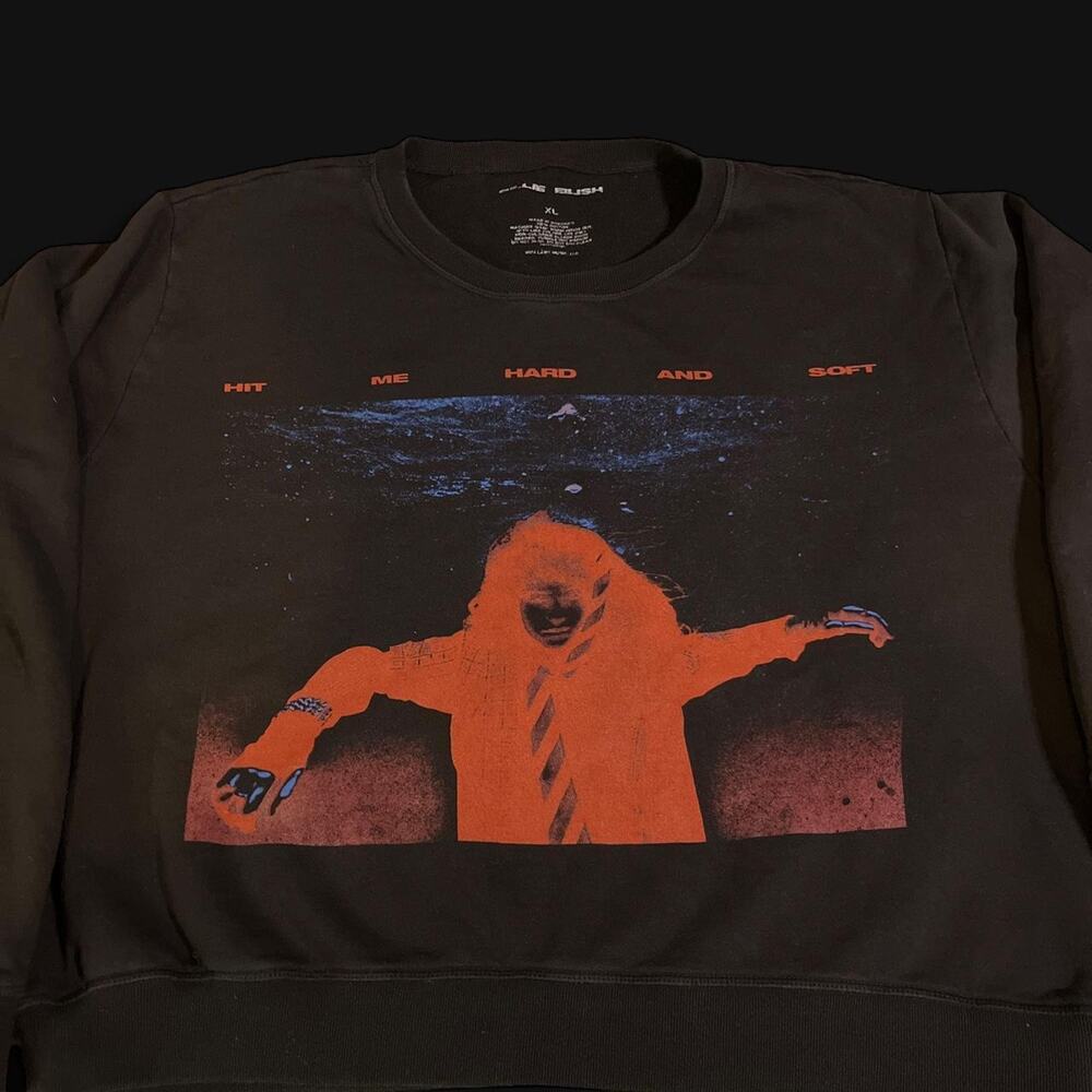 Billie Eilish Official Tour Merch 2024 Boxy Crewneck Size XL